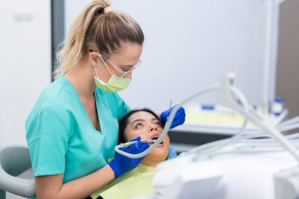 Best Same-Day Emergency Dental Services in Four Bridges, OH
